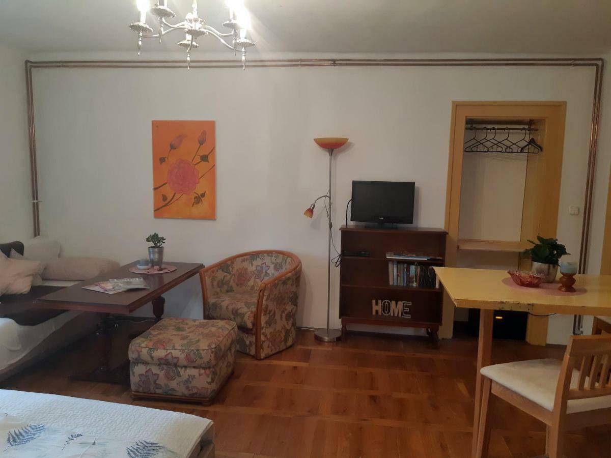 Axtburg Apartments Berbaltavar 외부 사진